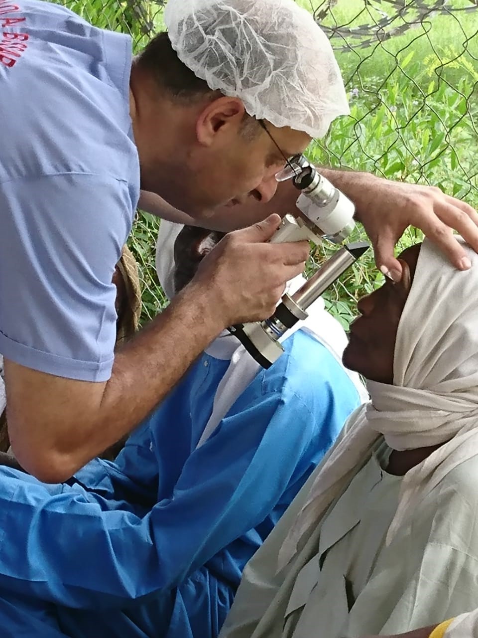 The Palestinian-Tunisian medical team to the Republic of Chad completes a successful mission with 1,016 surgeries in fight of avoidable blindness